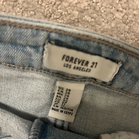 light blue denim skirt - Picture 3 of 3